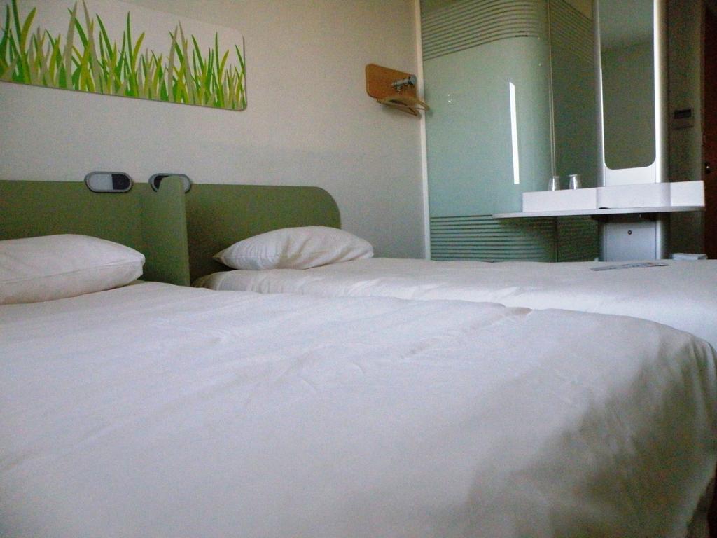 Ibis Budget Les Chaumes Montauban